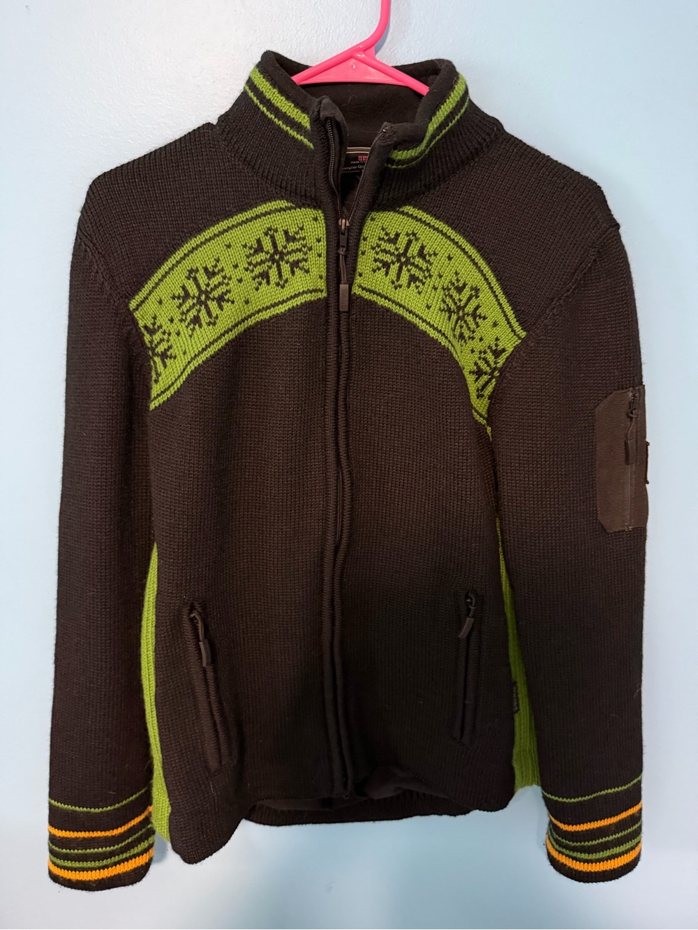 Dale of Norway Black Knit Zip Cardigan with Green Accents vintage - perfect